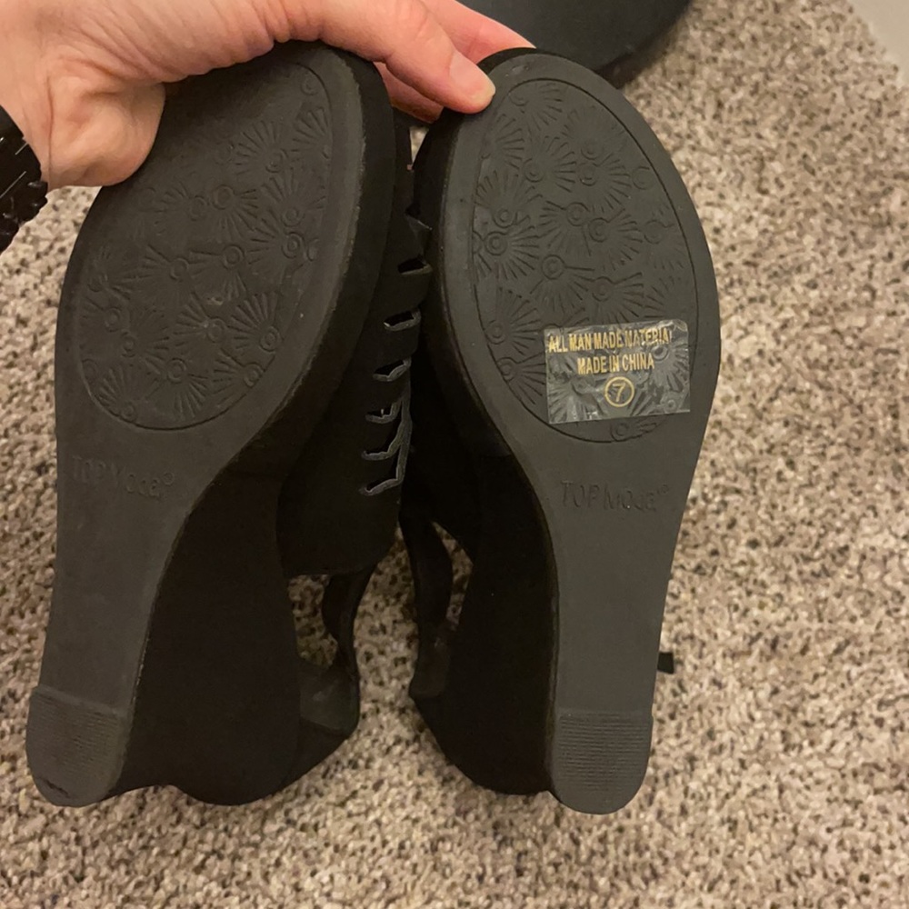Wedges - Picture 4 of 4